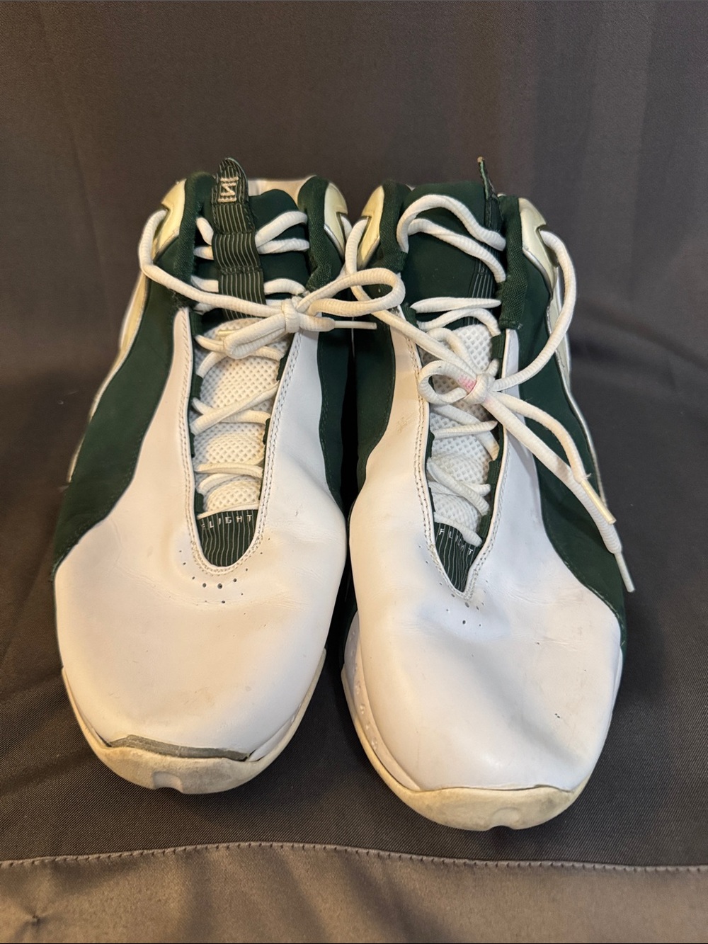 Nike Shox Men’s White and Dark Green Lace-Up Sneakers